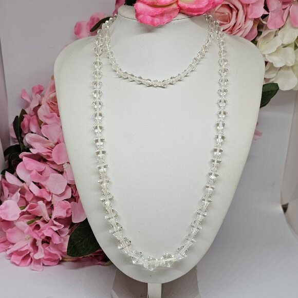 Vintage Graduated Faceted Crystal Beaded Necklace 40" Long - Picture 8 of 12